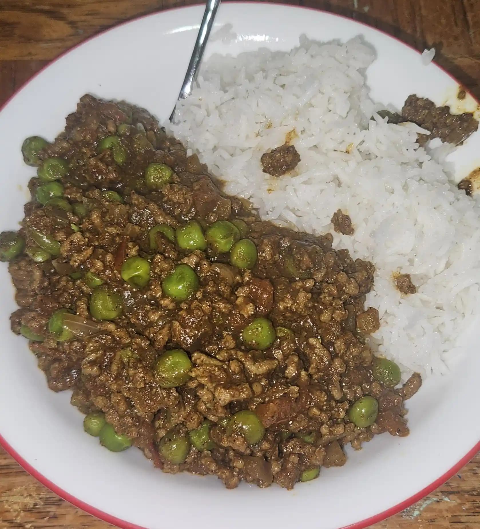 Beef Kheema Tarifi: Ekonomik, Esnek ve Lezzetli Kıyma Yemeği Hazırlama Yöntemi