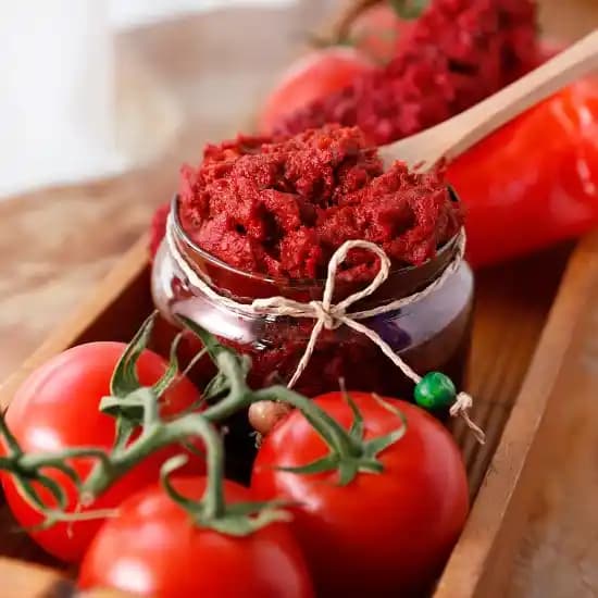 Domates Salçası Kullanımı, Saklama Yöntemleri ve Pratik Çözümler