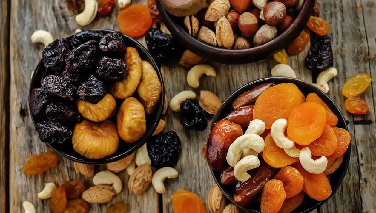 Gece Atıştırmalıkları İçin Yoğurt Dışında Sağlıklı ve Tatlı Alternatifler