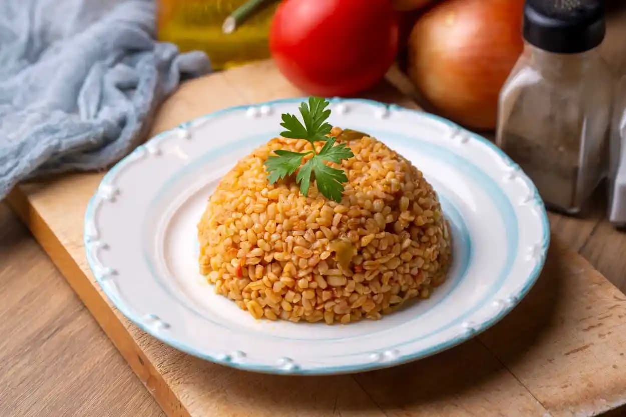 400 Gram Pilavın Kalori Değeri ve Sağlıklı Beslenmedeki Rolü Hakkında Bilgilendirici Rehber