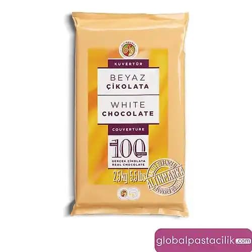 Beyaz Kuvertür Çikolata Nedir Kullanım Alanları ve Doğru Teknikler