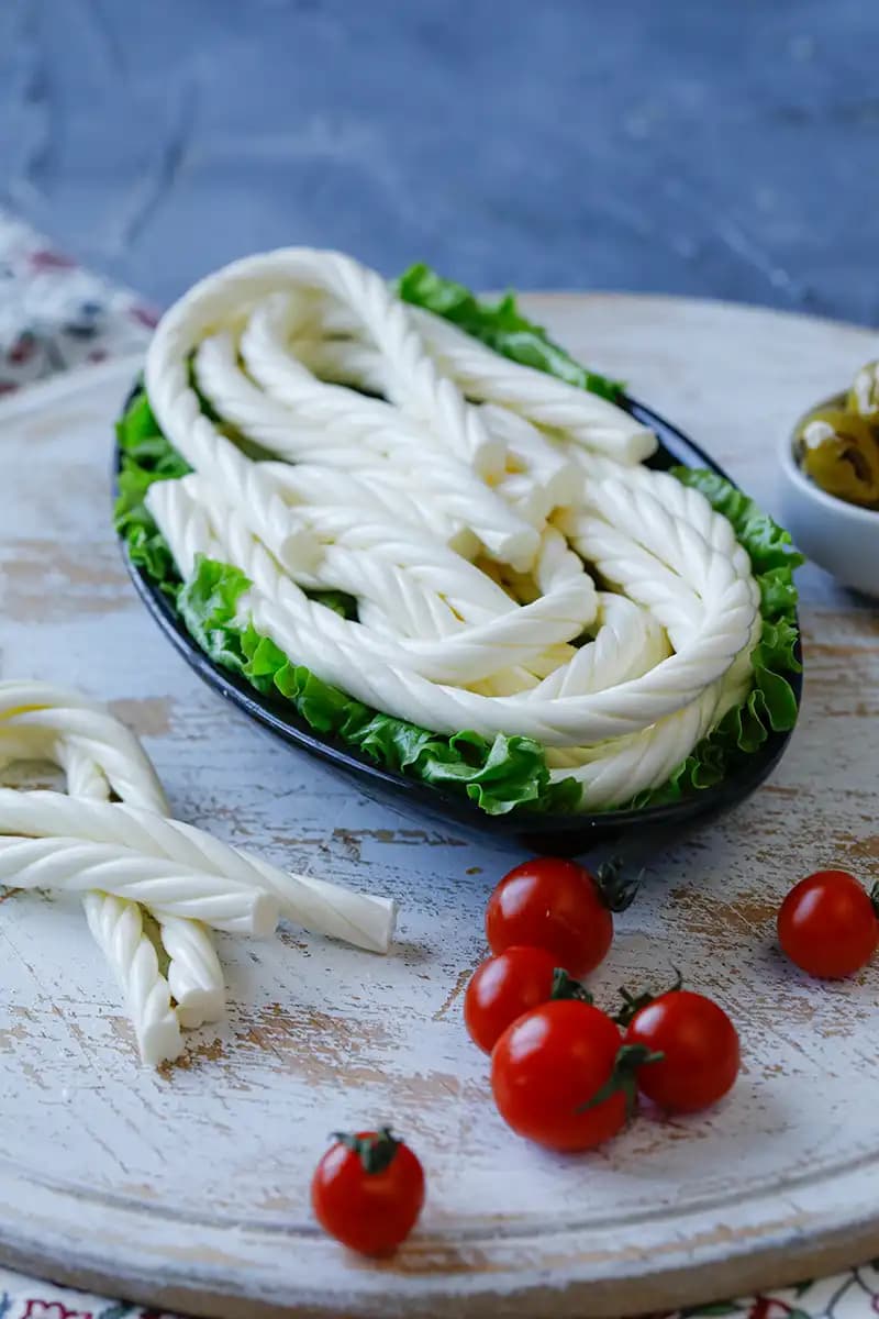 Burgu Peyniri Nedir Özellikleri ve Sağlıklı Tüketim Yöntemleri