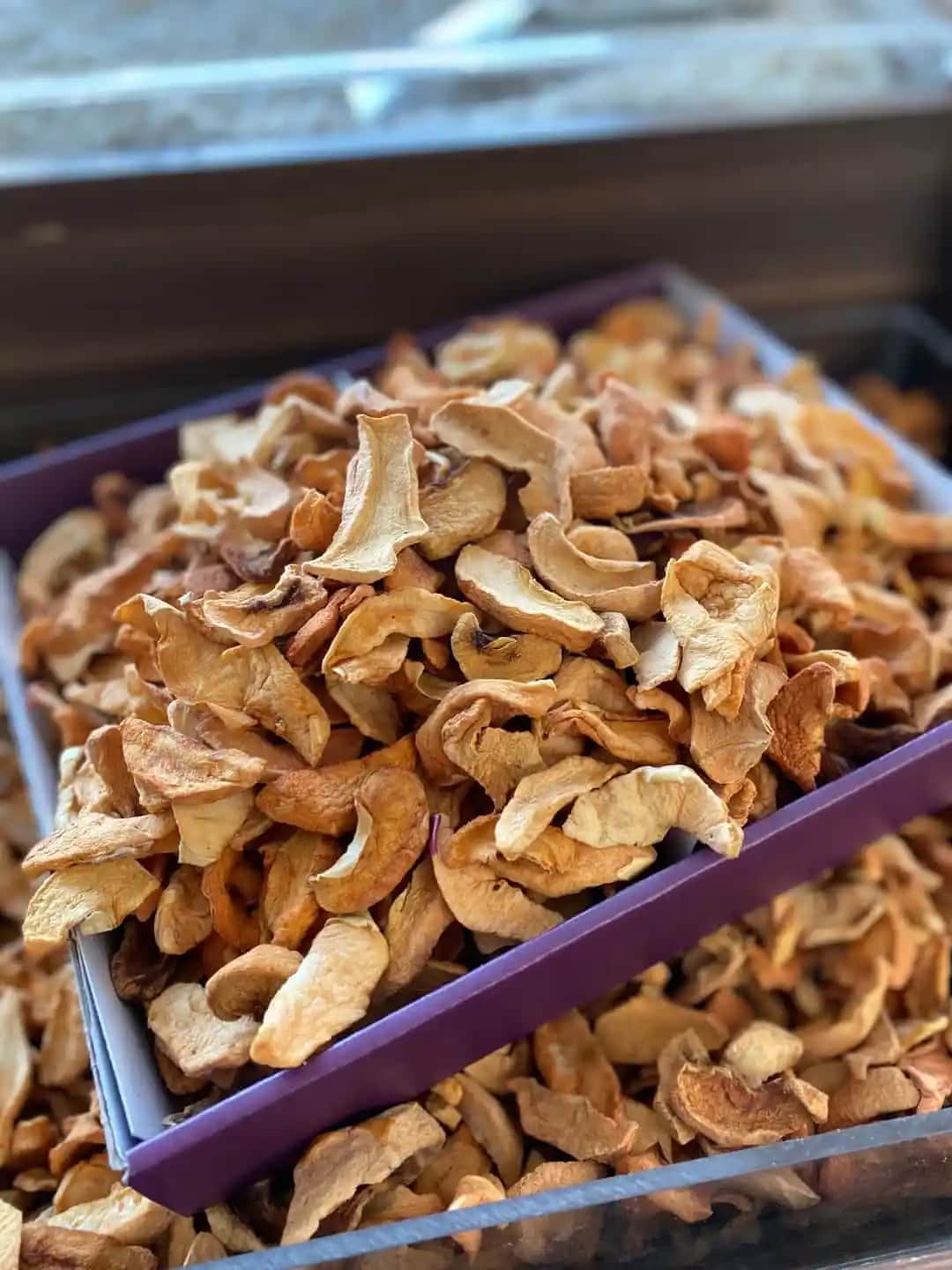 Elma Kurusu Nedir, Nasıl Yapılır ve Marketlerde Neden Bu Kadar Popüler Halde