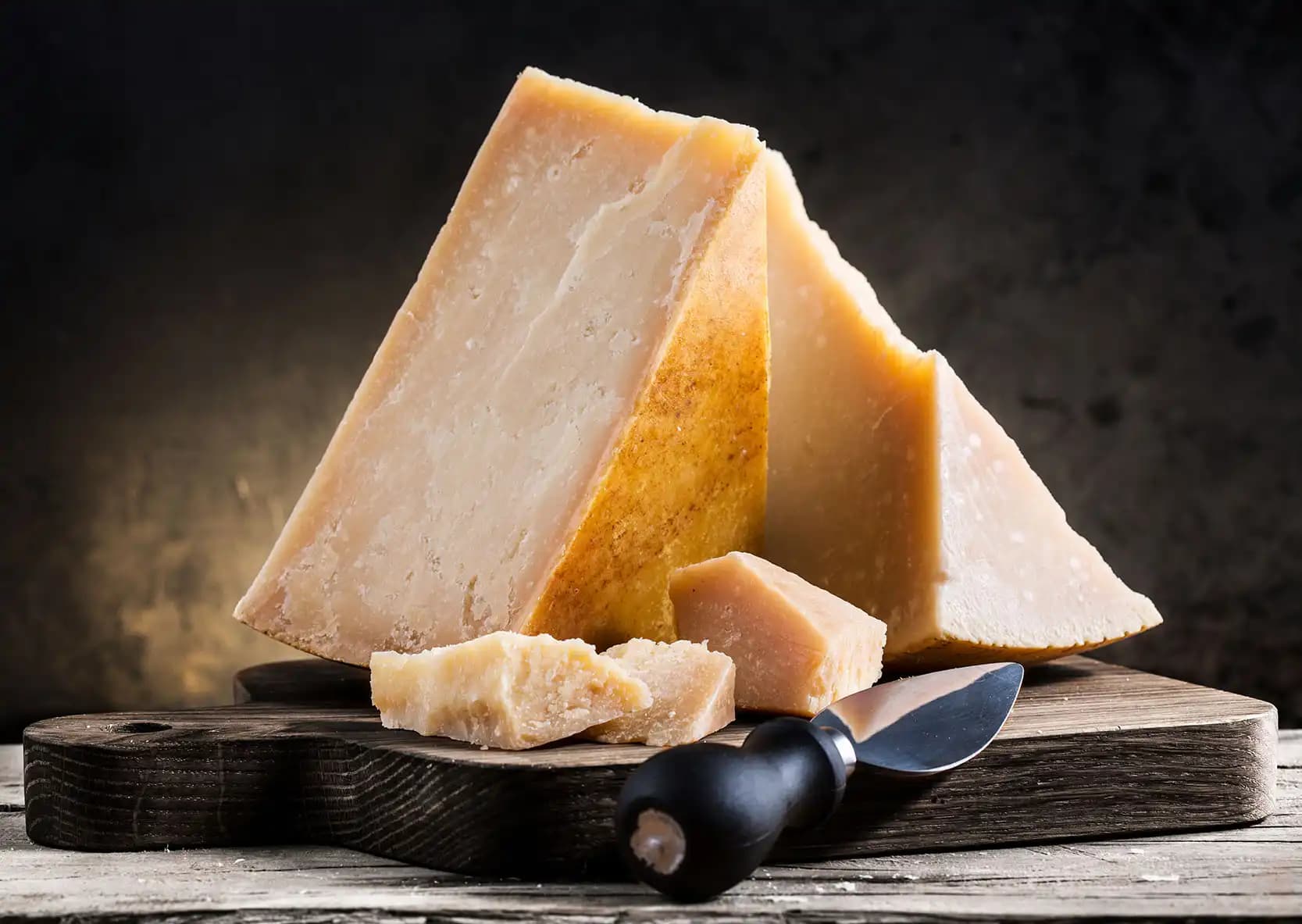 Grana Padano Peynirinin Kökeni, Özellikleri ve Mutfaktaki Kullanım Alanları
