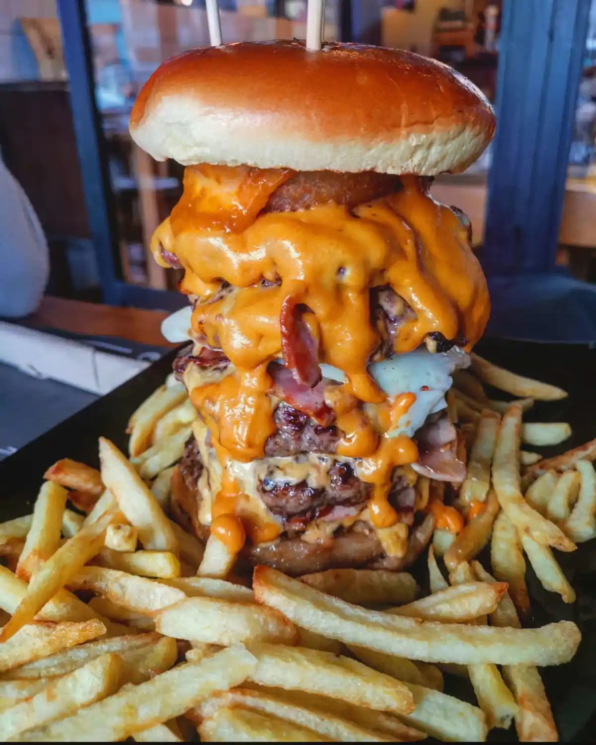 Kasap Burger Nedir ve Neden Tercih Edilir? Kaliteli ve Lezzetli Bir Fast Food Seçeneği