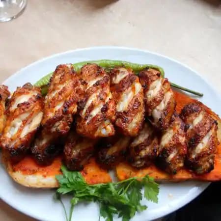 Marketlerde 1 Kg Kanat Alırken Dikkat Edilmesi Gerekenler ve Lezzetli Tarifler