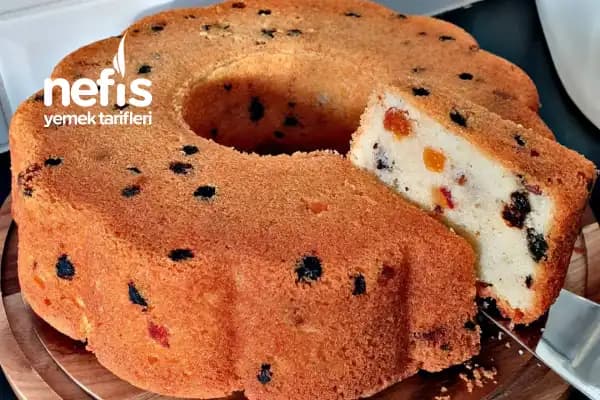 Meyveli Kek Çeşitleri ve Yapım İpuçları: Renkli ve Lezzetli Tatlılar