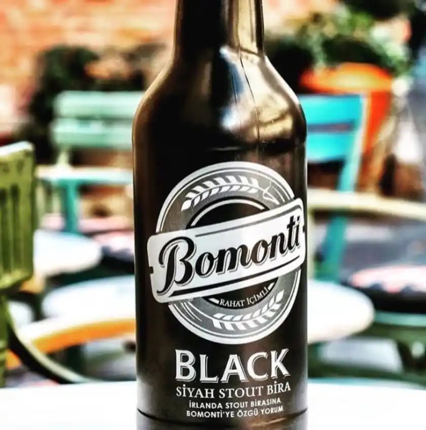 Siyah Bira Nedir, Çeşitleri ve Türkiye’deki Yeri Hakkında Kapsamlı Bilgi