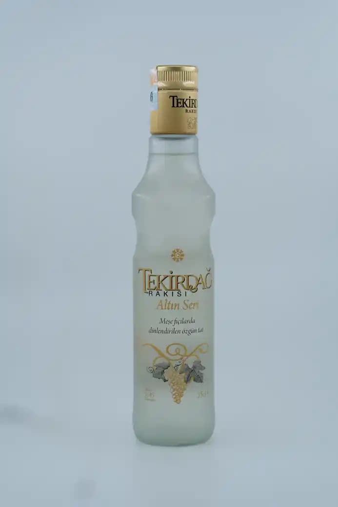 Tekirdağ Altın Serisi 70 Lik Rakı: Geleneksel Tat ve Kalitenin Modern Buluşması
