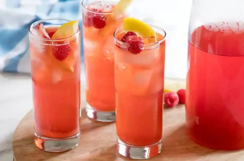 Mocktail Fiyatlarının Alkollü İçeceklerden Daha Yüksek Olmasının Ekonomik ve Operasyonel Nedenleri