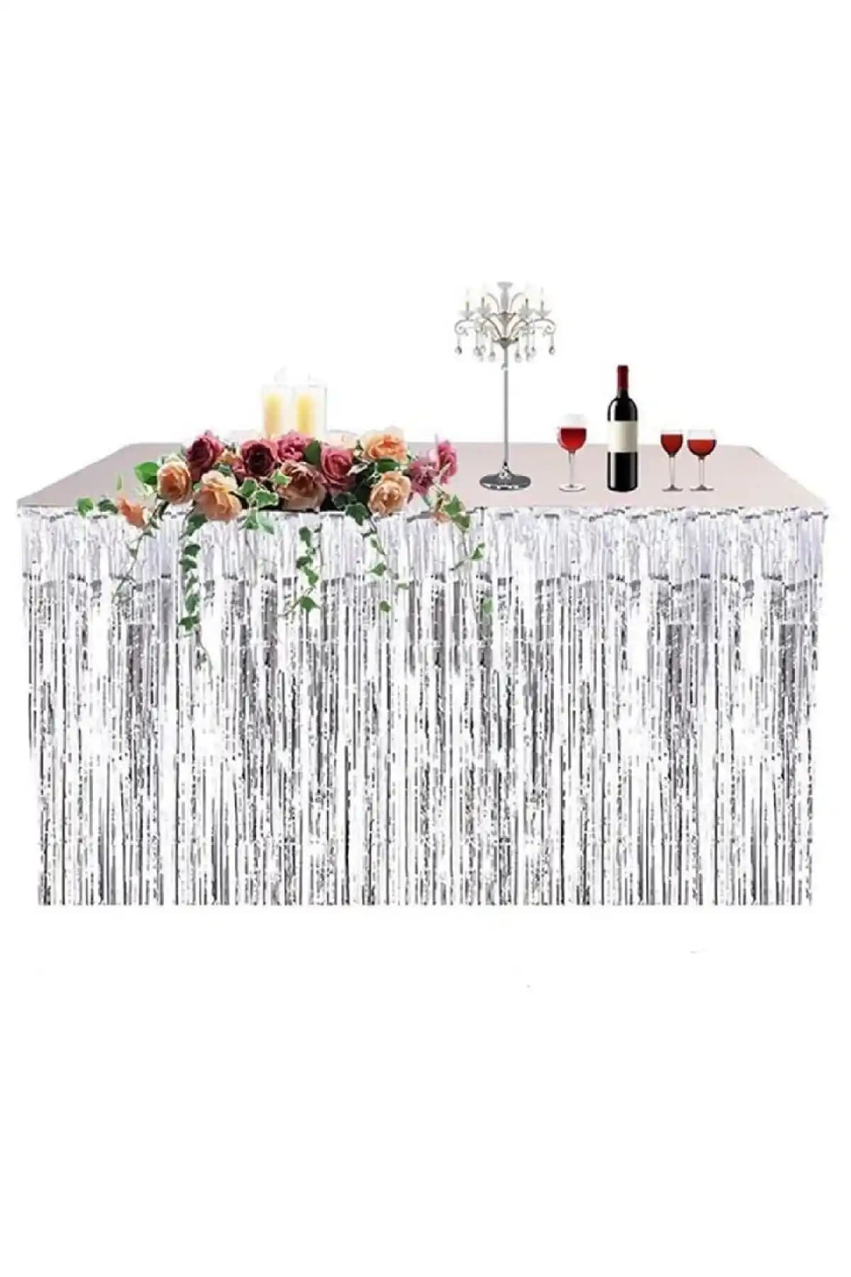 Metalik Folyo Püsküllü Gümüş Masa Eteği - Şık ve Pratik Organizasyon Dekorasyonu