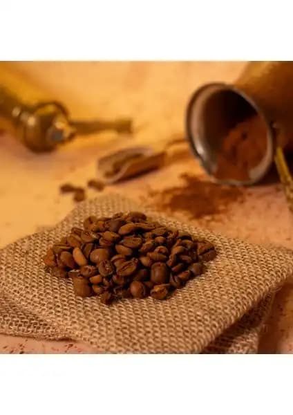 Çakır Çerez Çekirdek Türk Kahvesi 500 Gram Kaliteli ve Taze Kahve Deneyimi