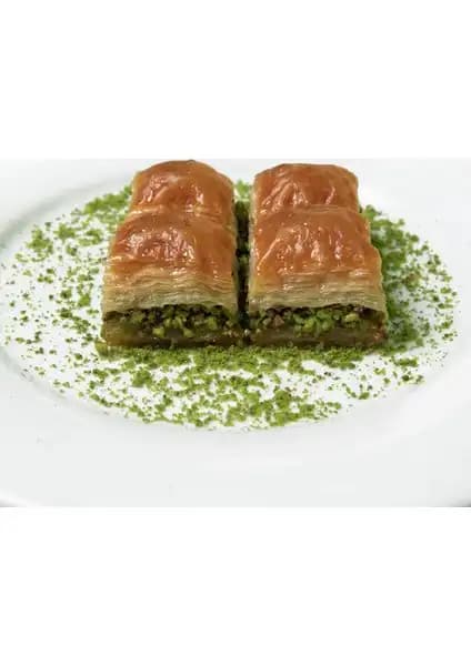 İmam Çağdaş Özel Kuru Kare Baklava: Geleneksel ve Doğal Tatlı Kalitesinin Temsilcisi