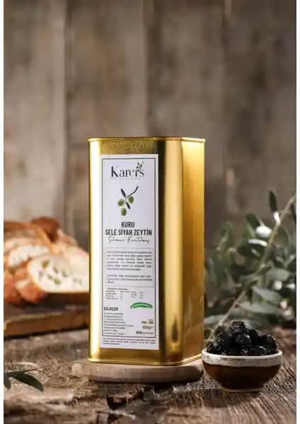 Karci’s Siyah Sele Zeytin: Organik ve Doğal Fermantasyonla Üretilmiş Sağlıklı Zeytin