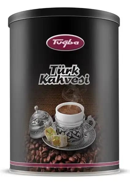 Tuğba Kuruyeş Türk Kahvesi: Geleneksel Lezzet ve Modern Sunum Özellikleri