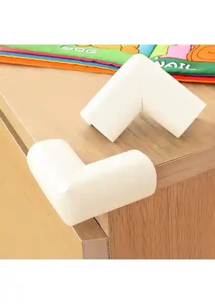 Evokids Kauçuk 4'lü Krem Köşe Koruyucu ile Portakal Mini Kenar/Köşe Seti Karşılaştırması