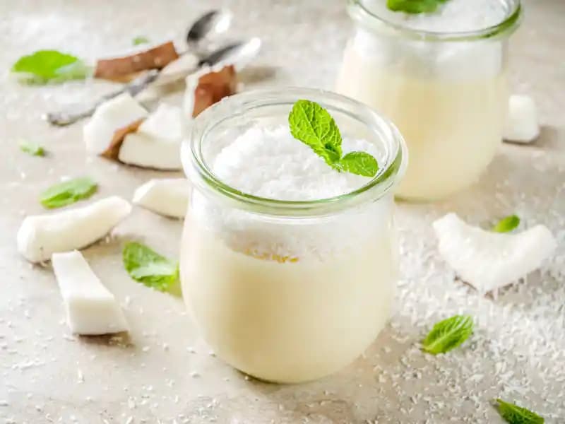 Hindistan Cevizi Yoğurdu: Özellikleri, Kullanımı ve Vegan Alternatifler