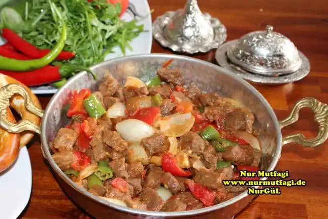 Kus Başı Et Kavurma Nedir? Türk Mutfağında Et Kavurma Hakkında Genel Bilgi