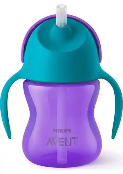 Philips Avent 200 ml ile Wee Baby 300 ml Pipetli Bardaklar: Sızdırmazlık ve Temizlik