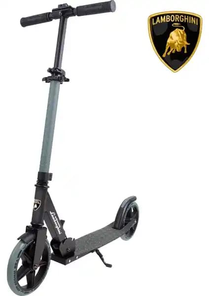 Lamborghini L6-200 ve Scoot and Ride Highwaykick 1 Çocuk Scooter Modelleri Karşılaştırması