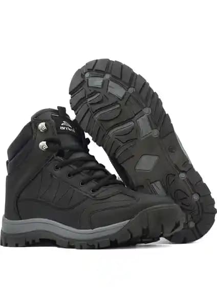 Letao Siyah Trekking Bot ve Muggo Bob Kışlık Bot: Çocuklar İçin Kışlık Outdoor Bot Karşılaştırması