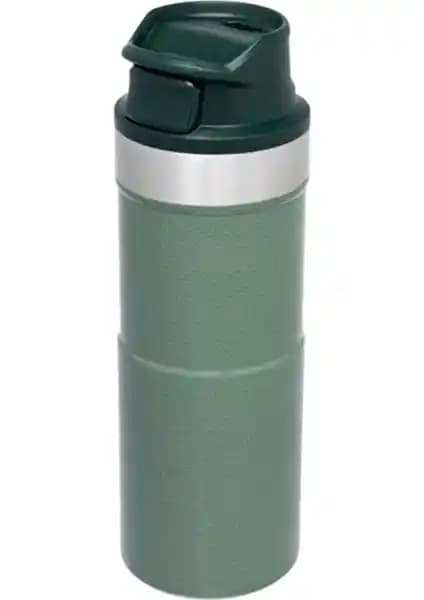 Stanley Classic Trigger Action Termos 0,35L Yeşil ve 0,47L Lacivert Modellerinin Detaylı Karşılaştırması