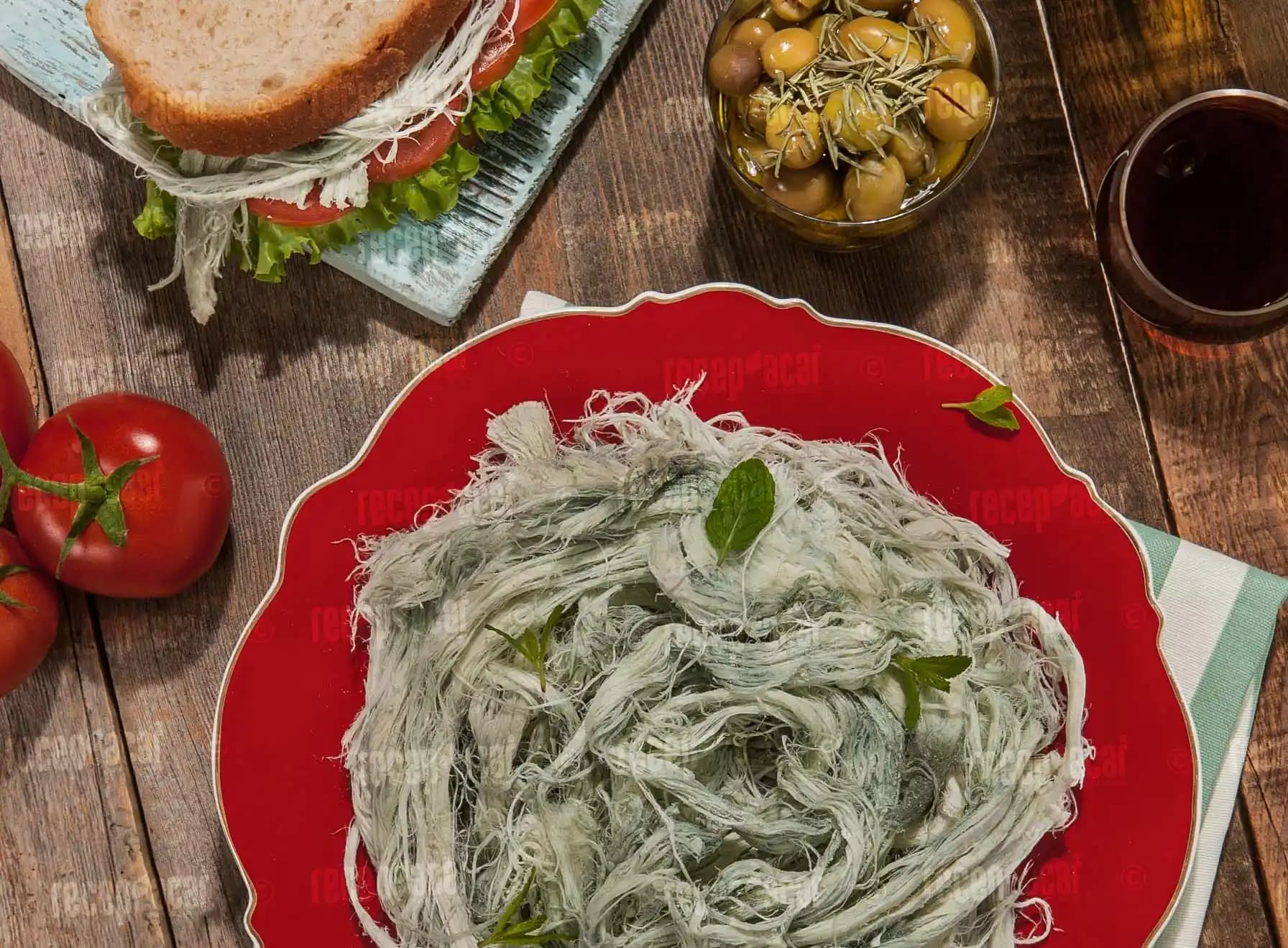 Erzurum Küflü Peyniri: Geleneksel Üretim ve Sağlık Üzerindeki Faydaları