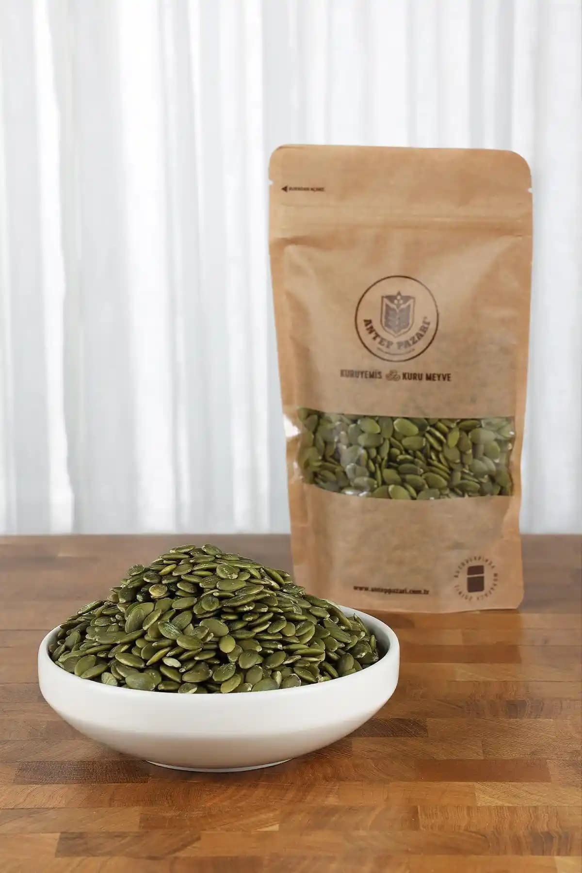 Antep Pazarı Kabak Çekirdeği İçi 100 Gr Sağlıklı ve Taze Atıştırmalık Seçeneği