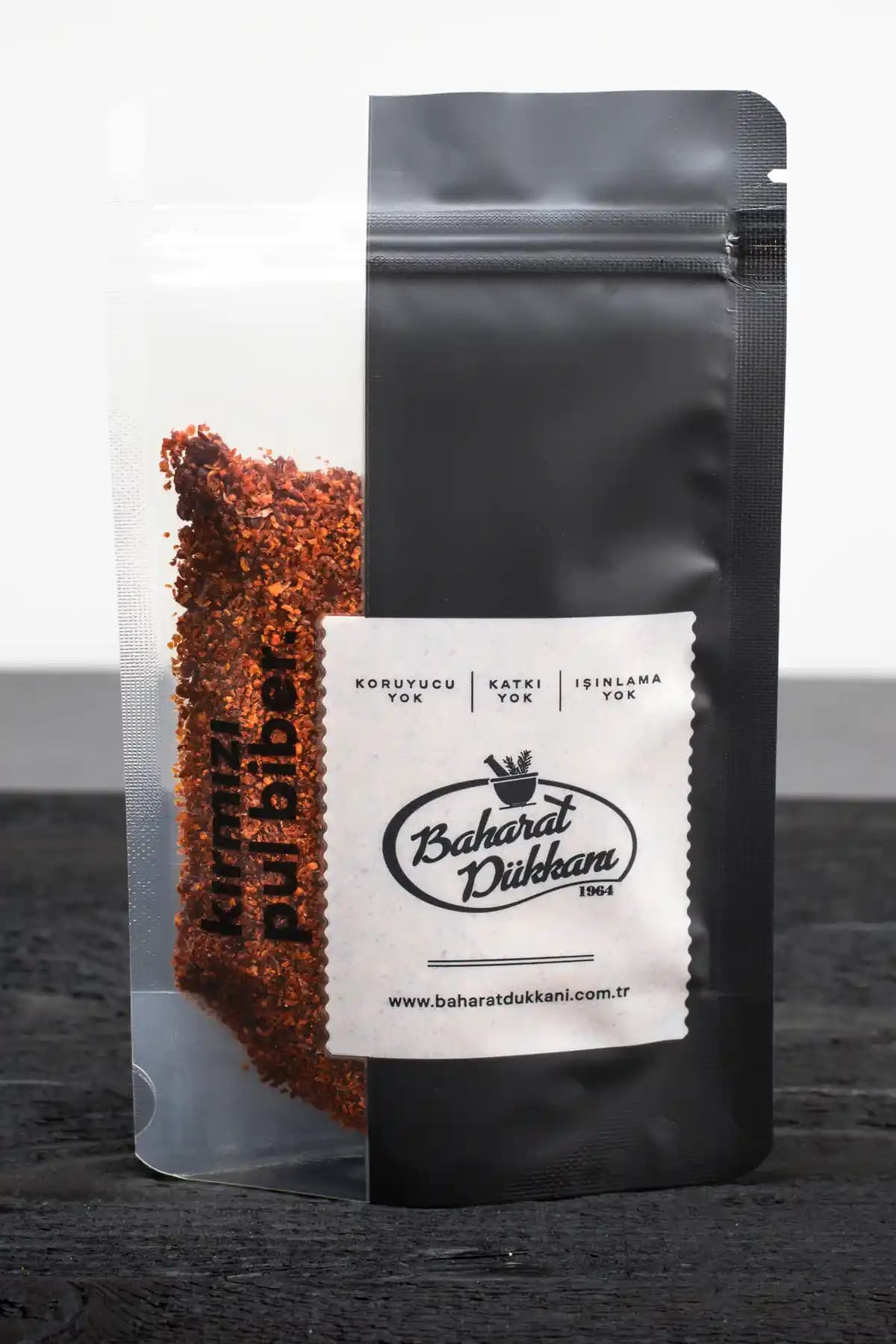 Baharat Dükkanı Kırmızı Pul Biber 250g Orta Acı Doğal ve Güvenilir Baharat Seçeneği