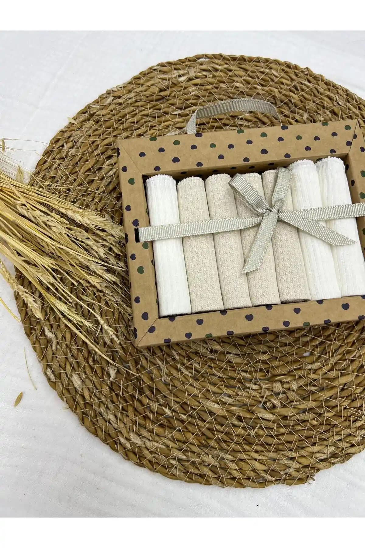 Caramell Sport Boy Desenli Penye Bebek Ağız Mendili Güvenli ve Yüksek Kalite Bebek Temizlik Ürünü