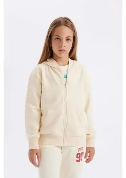 DeFacto Kız Çocuk Basic Düz Kapüşonlu Fermuarlı Cepli Okul Hırkası İnceleme ve Özellikleri