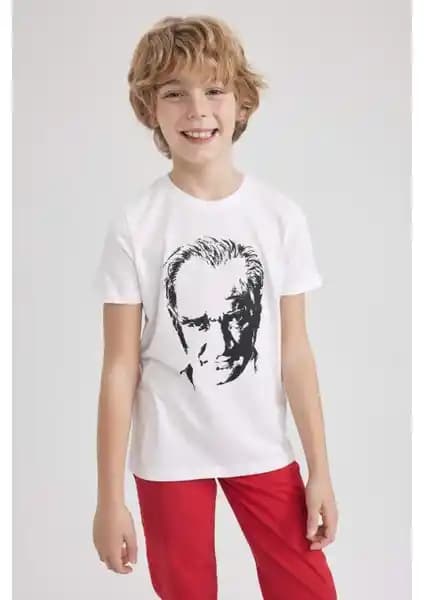 DeFacto ve Dragora Atatürk Baskılı Çocuk Tişörtleri Karşılaştırması ve İnceleme