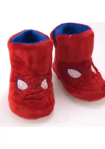 Ekofark Erkek Çocuk Kırmızı Örümcek Adam Desenli Panduf: Rahat ve Eğlenceli Ev İçi Ayakkabı