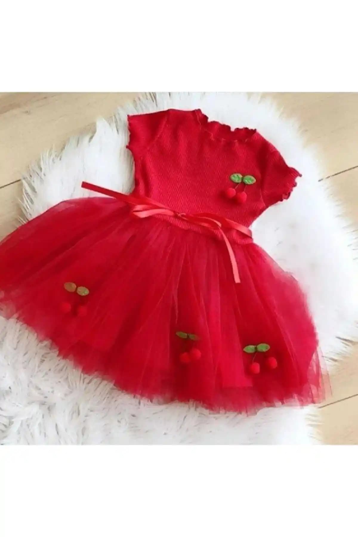 Genel Markalar Kirazlı Tütülü Çocuk Elbisesi: Rahat ve Şık Tasarım ile Günlük ve Özel Kullanım