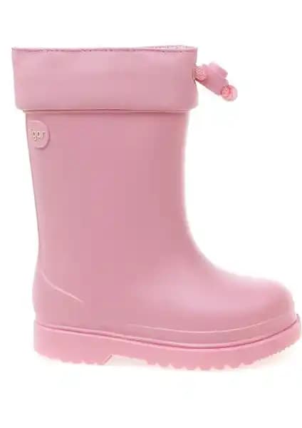 İki Popüler Çocuk Yağmur Çizmesi Karşılaştırması: Özellikler ve Kullanıcı Yorumları