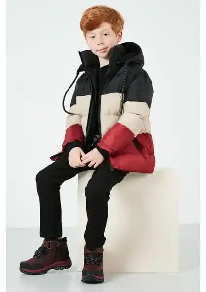 Lela Erkek Çocuk Peluş Astarlı Çıkarılabilir Kapüşonlu Şişme Mont Özellikleri ve Kullanım Avantajları
