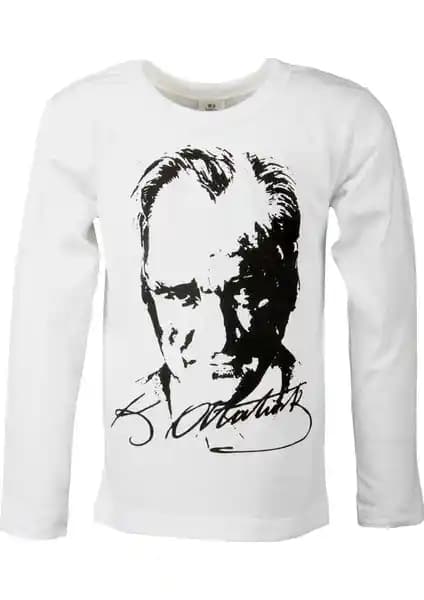 Rambek Atatürk Baskılı Tişörtleri Kaliteli Malzeme ve Modern Tasarım ile Sunar