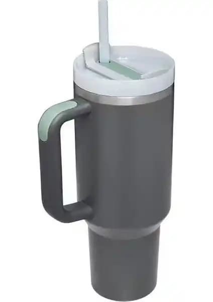 Shun Shop ve Stanley Paslanmaz Çelik Termos Karşılaştırması: Özellikler ve Performans Analizi