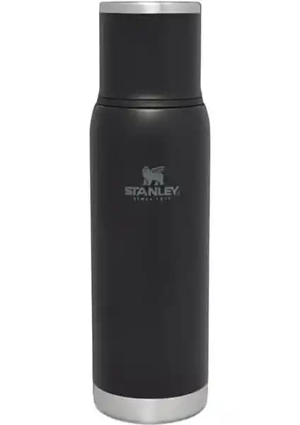 Stanley Termos Karşılaştırması: 0.75 L ve 1.06 LT Modelleri Özellikleri ve Kullanıcı Yorumları