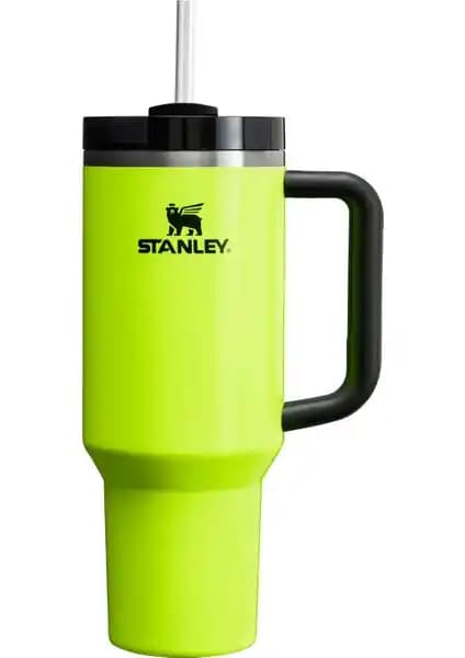 Stanley Termos Karşılaştırması: Neon Pipetli ve Quick Flip Modellerinin Özellikleri