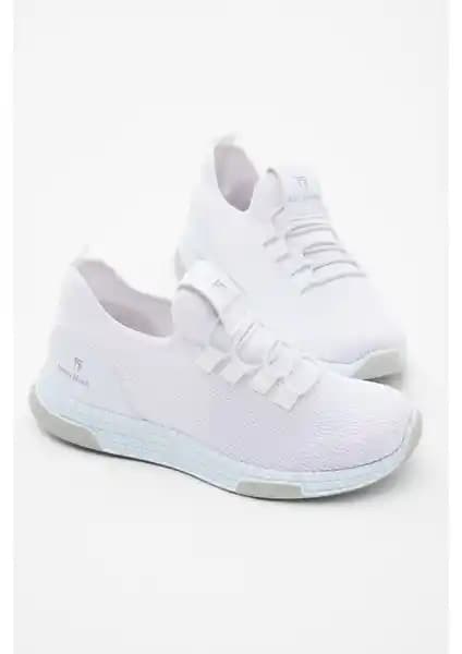 Tonny Black Çocuk Spor Ayakkabıları Karşılaştırması: Rahatlık ve Stil Analizi