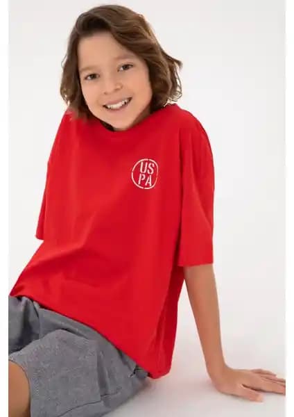 US Polo Assn. Erkek Çocuk Tişörtleri Karşılaştırması: Oversize ve Basic Modellerin Özellikleri