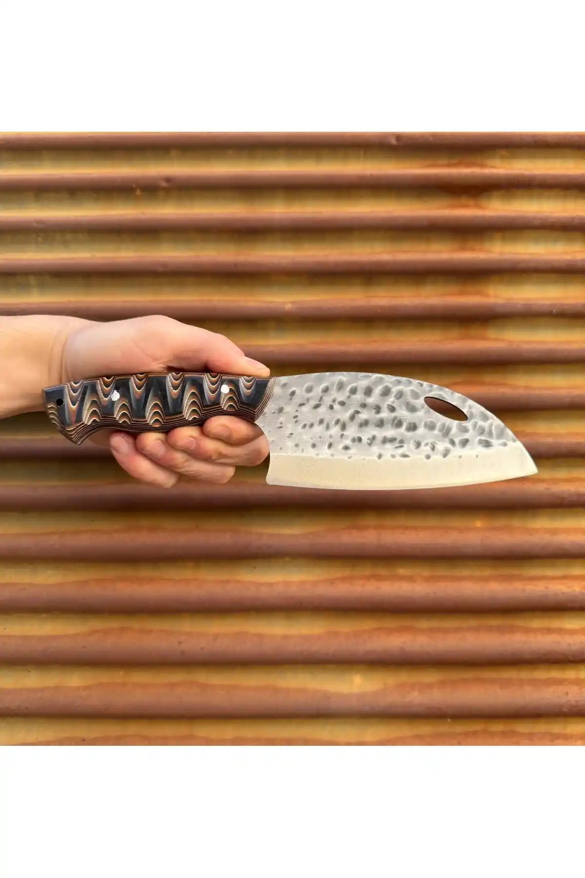 ATAK Mini Almazan Şef Bıçağı: Dayanıklı ve Şık Tasarımıyla Mutfakta Pratik Kullanım