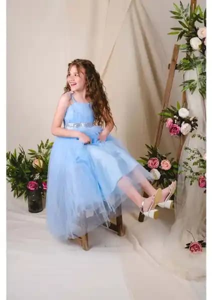 Kız Çocukları İçin Zarif ve Konforlu Tüllü Abiye Seçenekleri