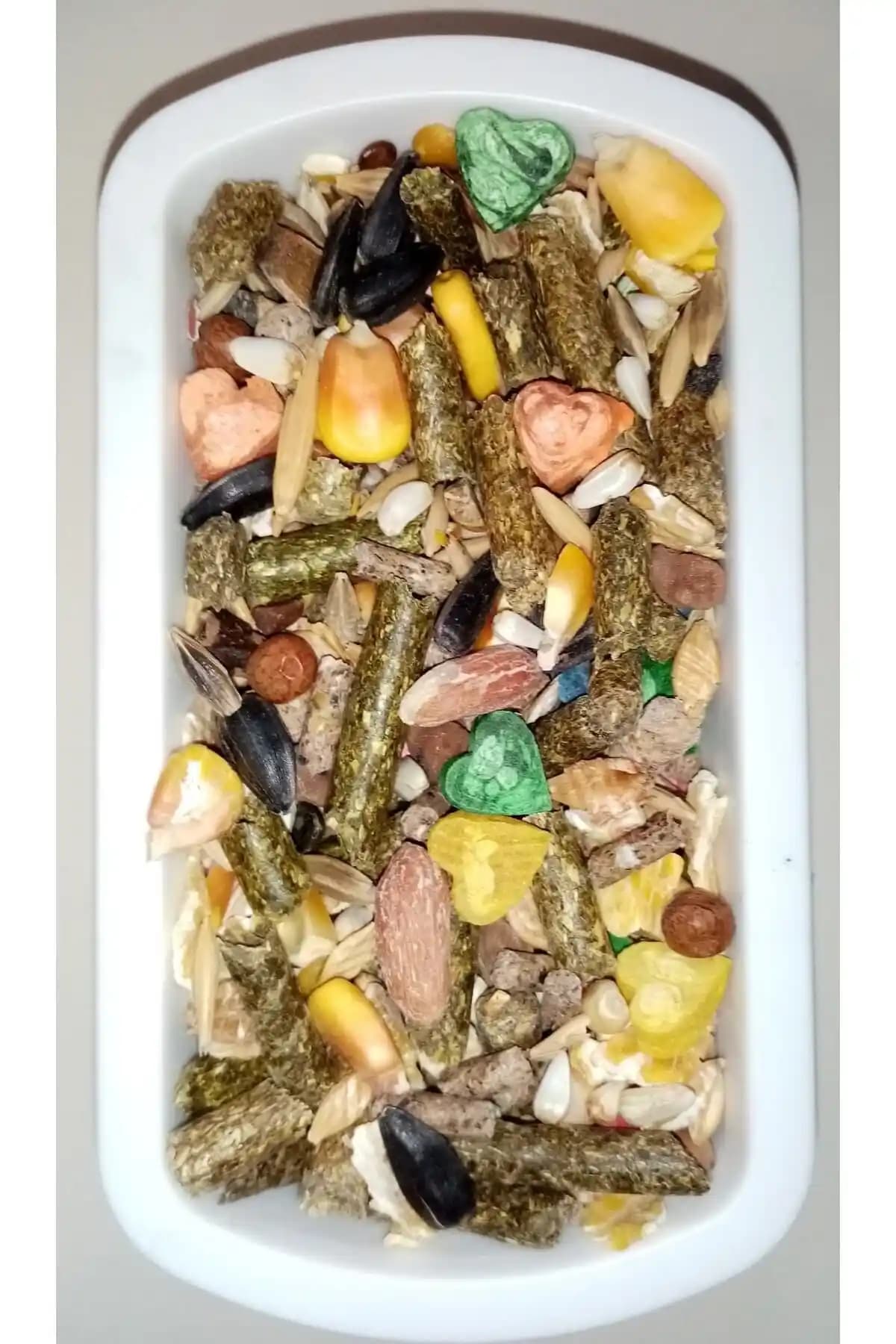 Doğuş Kuş Evi ve Kemirgen Yemi: Doğal ve Sağlıklı Evcil Hayvan Beslenme Seçeneği