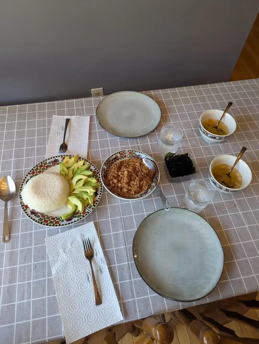 Konserve Ton Balığı ile Ekonomik ve Lezzetli Akşam Yemeği Tarifleri ve İpuçları