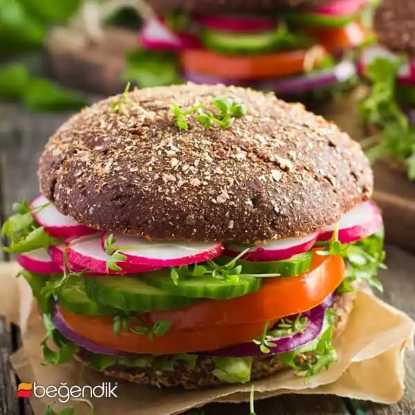 Sandviçler: Ekonomik, Pratik ve Sağlıklı Öğün Seçeneği İçin İpuçları