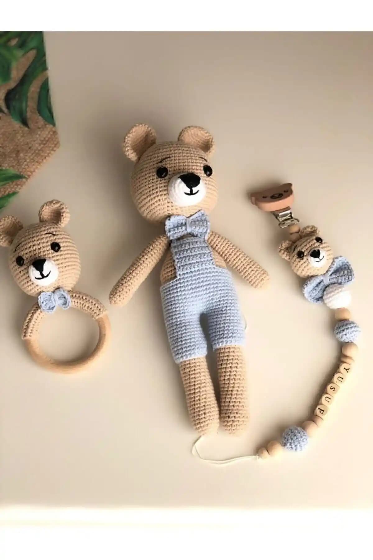 Amigurumitoys Papyonlu Ayıcık Yenidoğan Seti Güvenli ve Sevimli Bebek Oyuncağı