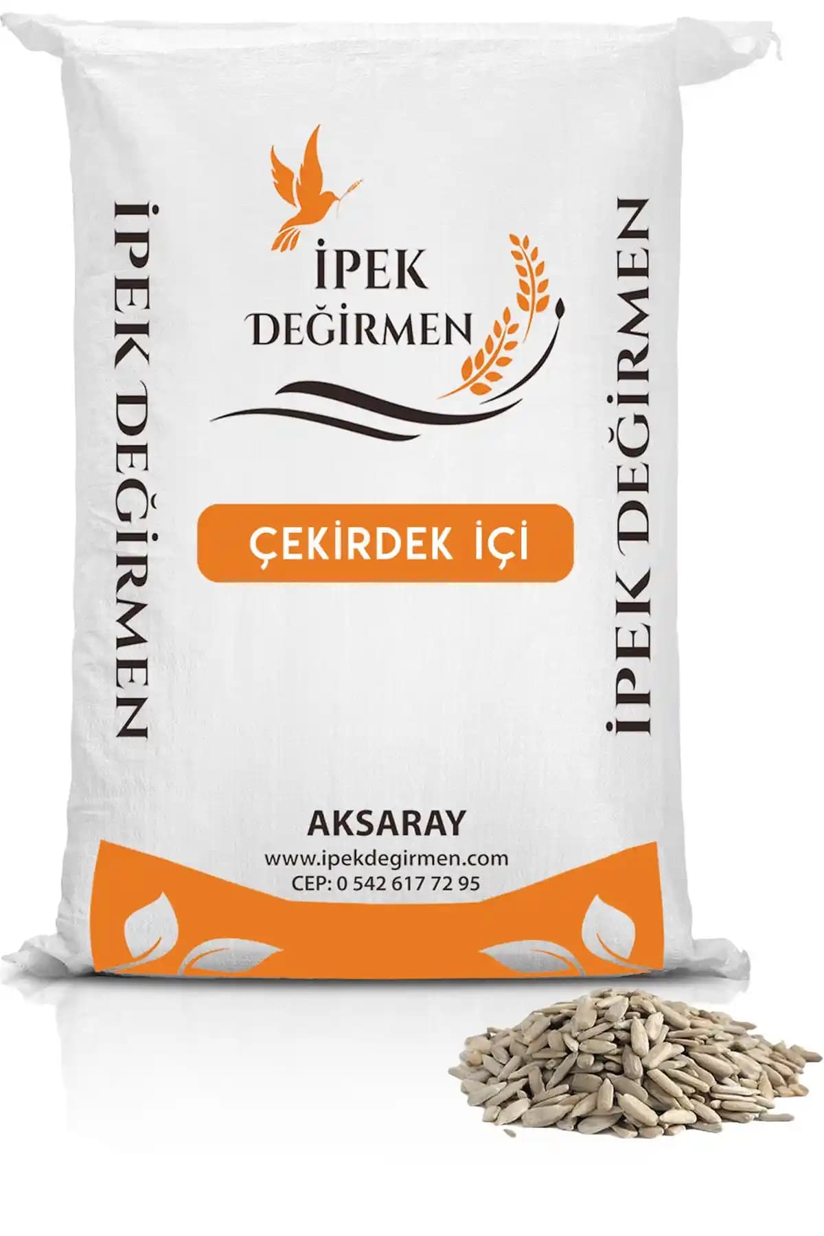 İpek Değirmen Çiğ Ayçekirdek İçeriği 1 Kg Doğal ve Aromatik Lezzet Deneyimi