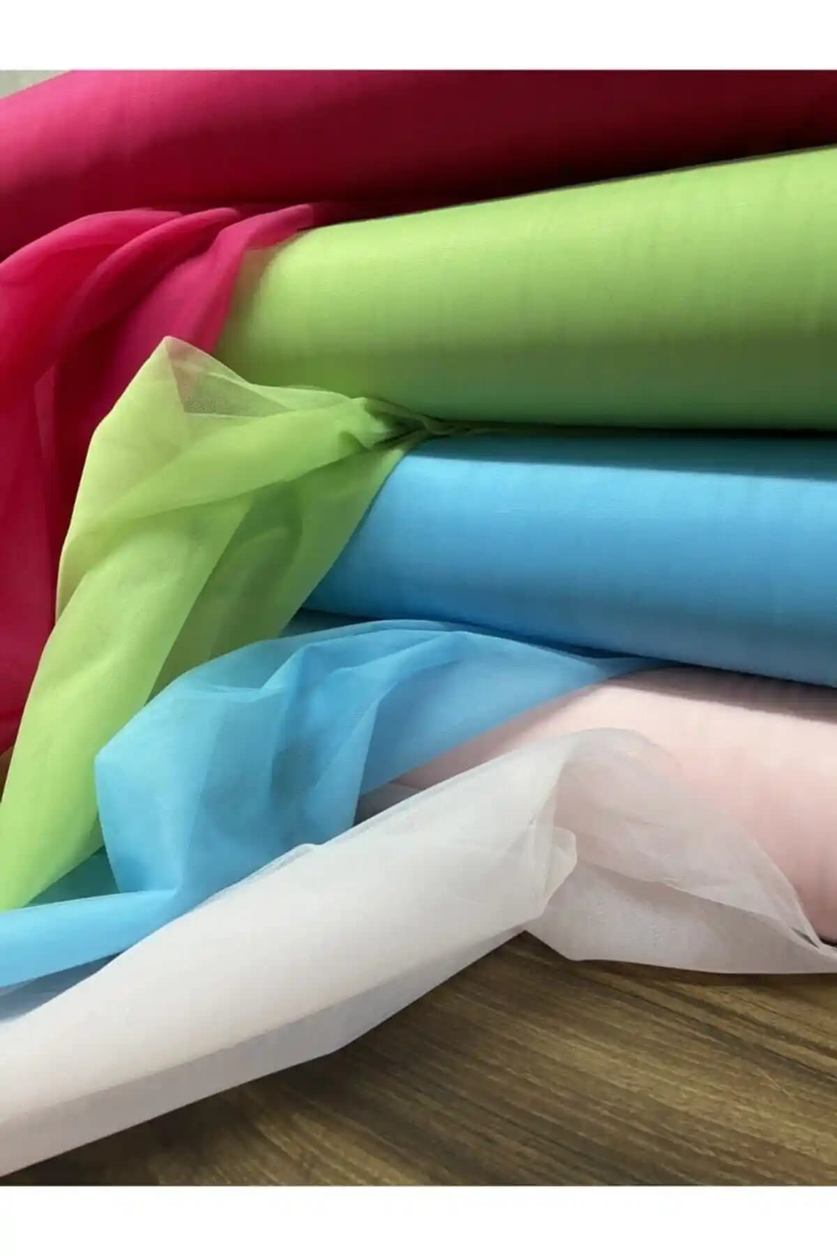 Hayal Tül (Soft) Kırmızı - Çok Yönlü ve Estetik Kumaş Seçeneği